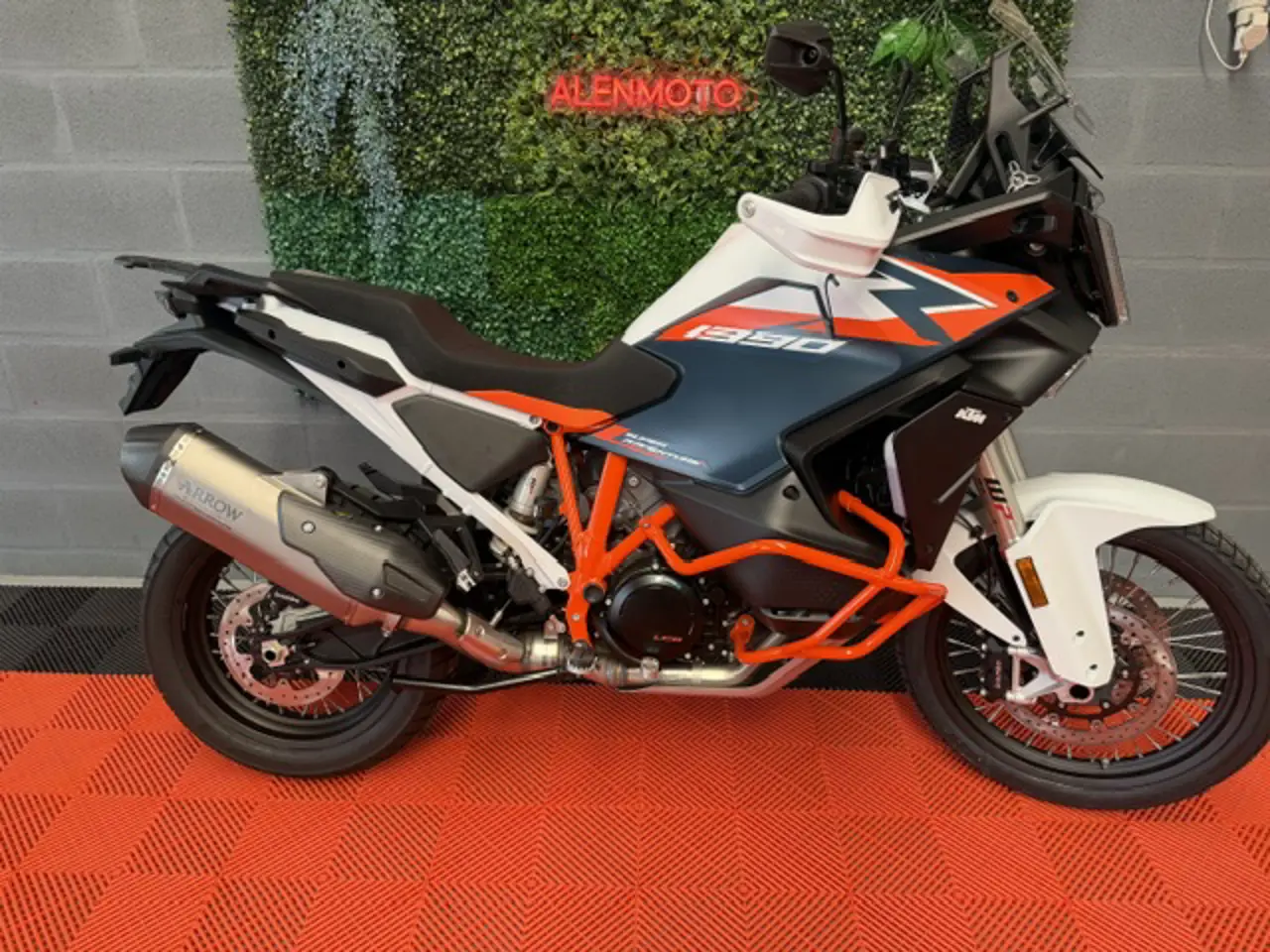 KTM super adventure 1390r